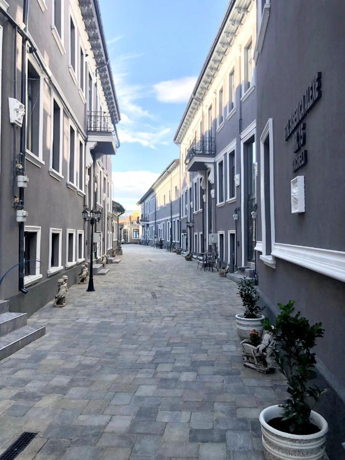 4 City Bucureşti Exterior foto