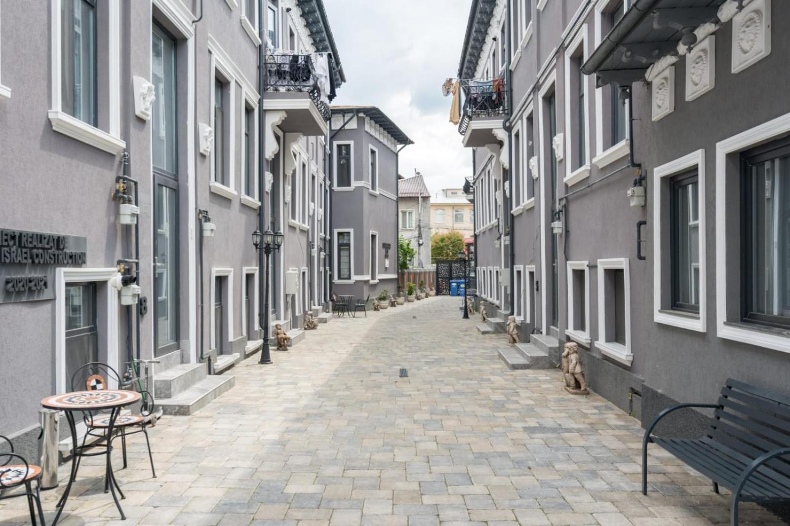 4 City Bucureşti Exterior foto